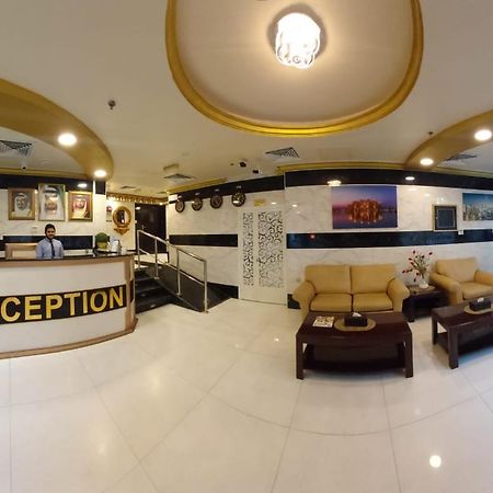 Al Khaleej Plaza Furnished Apartments Llc 아지만 외부 사진