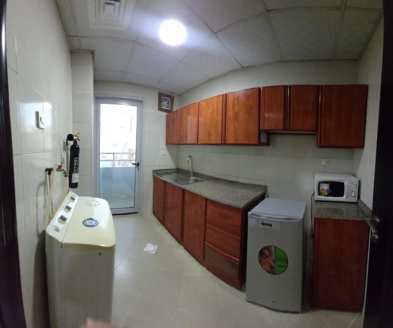 Al Khaleej Plaza Furnished Apartments Llc 아지만 외부 사진