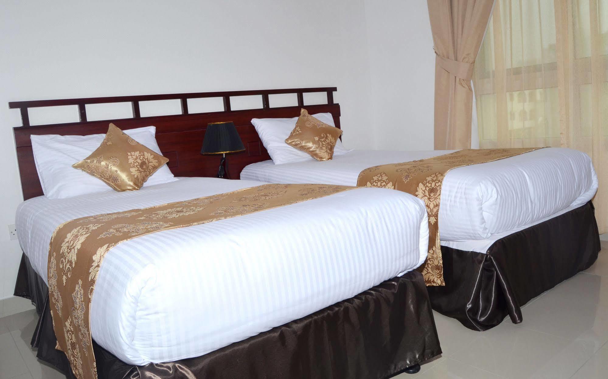 Al Khaleej Plaza Furnished Apartments Llc 아지만 외부 사진