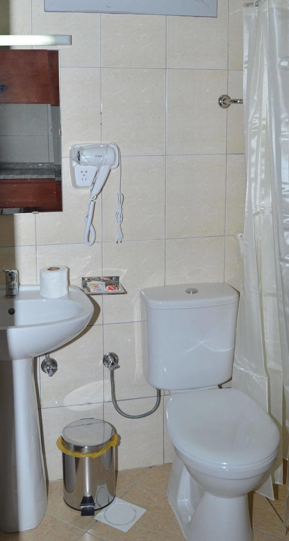 Al Khaleej Plaza Furnished Apartments Llc 아지만 외부 사진